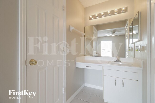 Building Photo - 1674 Waltz St SE