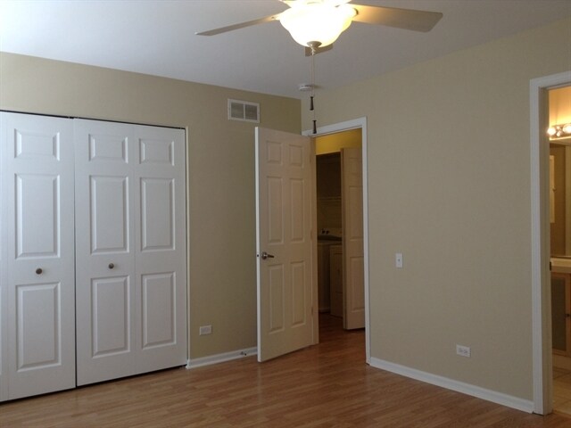 Building Photo - 205 Port Royal Cir