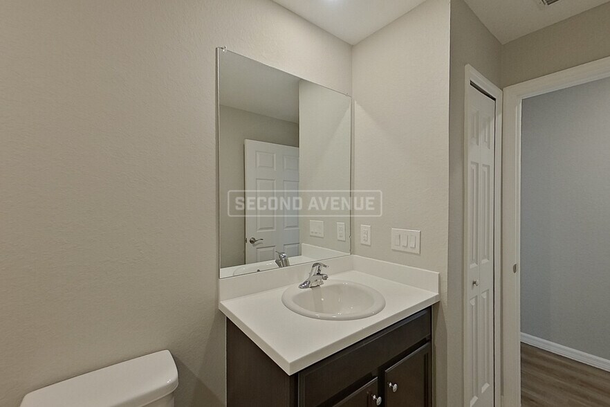 Building Photo - 3908 23rd St SW