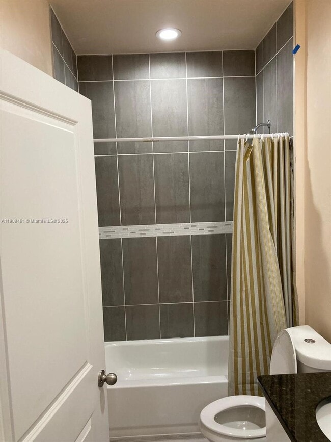 Building Photo - 2013 Odessa Cir