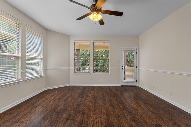 Building Photo - 9409 Solana Vista Loop