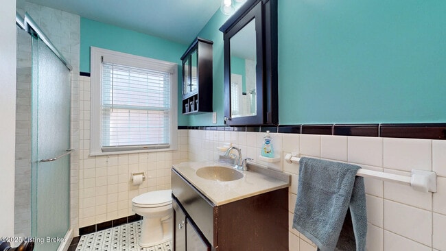 Building Photo - 4502 Blenheim Rd