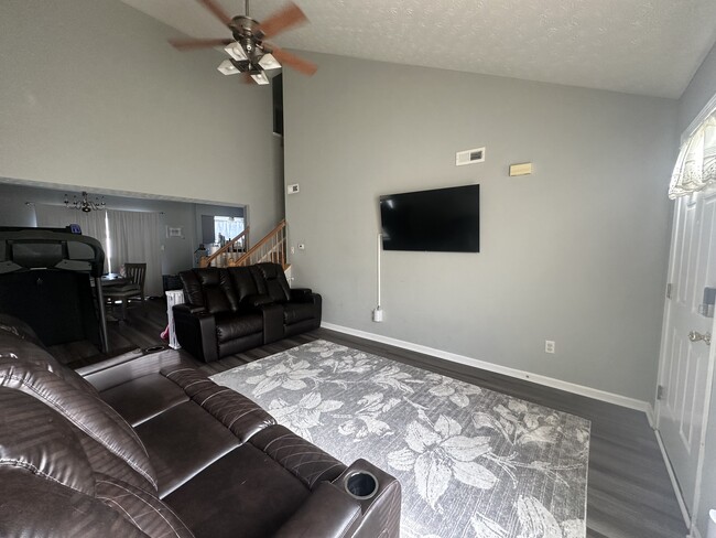 Living Room 1 - 2542 King Arthur Way