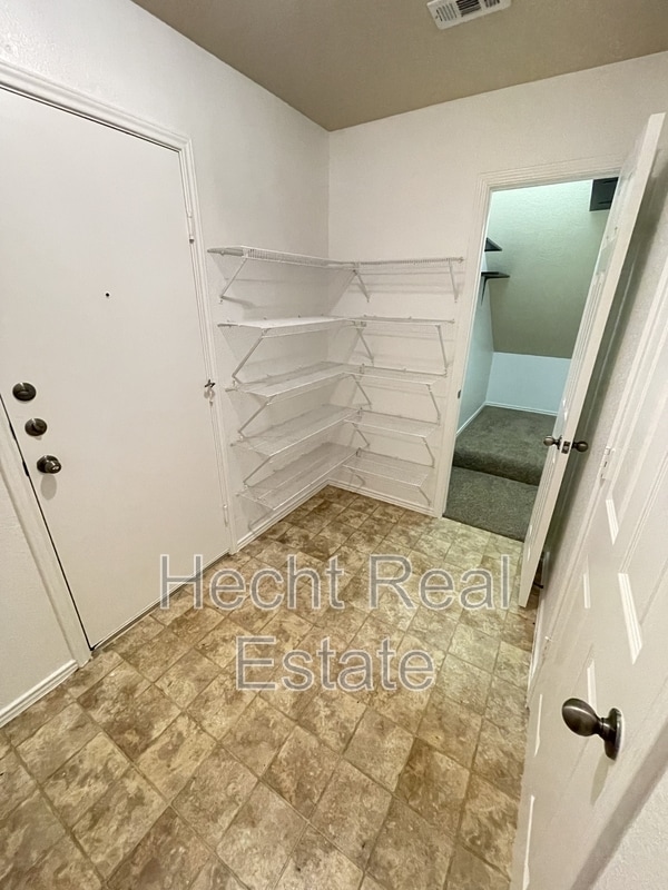 Building Photo - 2510 Wilma Rudolph Rd