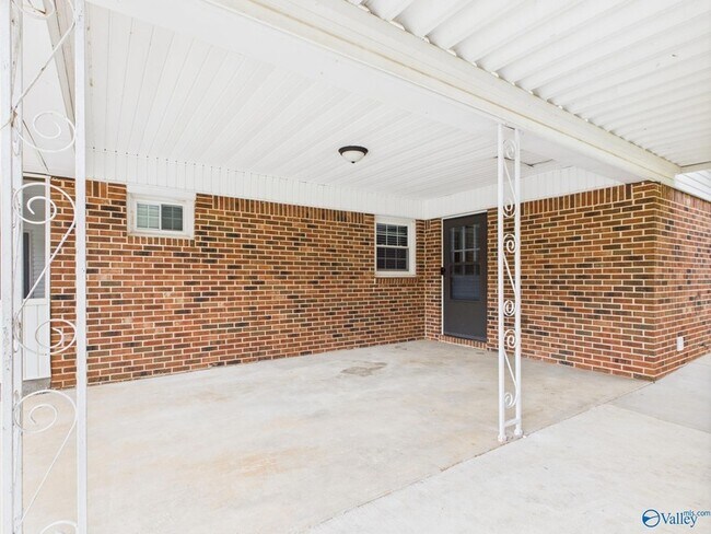 Building Photo - 9234 Segers Rd