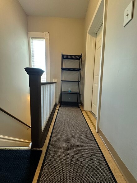 Building Photo - 134 Sherman St