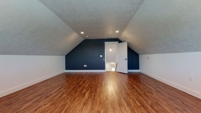 Building Photo - 3 Bedroom, 2 Bath Home in Richland