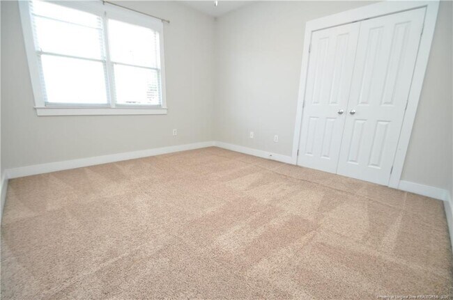 Building Photo - 1164 Trentini Ave