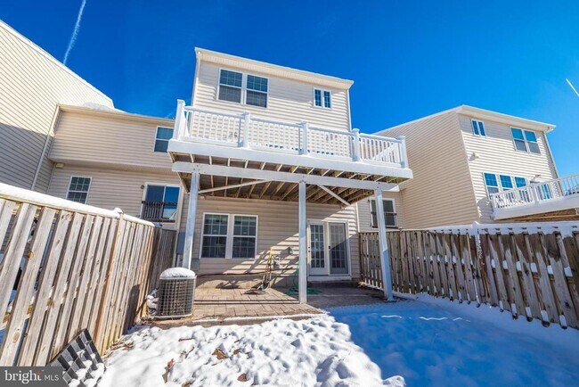 Building Photo - 25767 Double Bridle Terrace