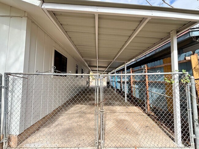 Building Photo - 4922 Brockman St