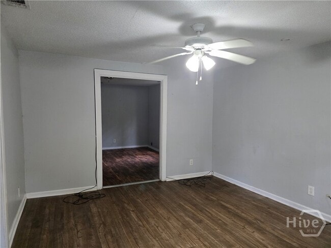 Building Photo - 14107 Coffee Bluff Rd