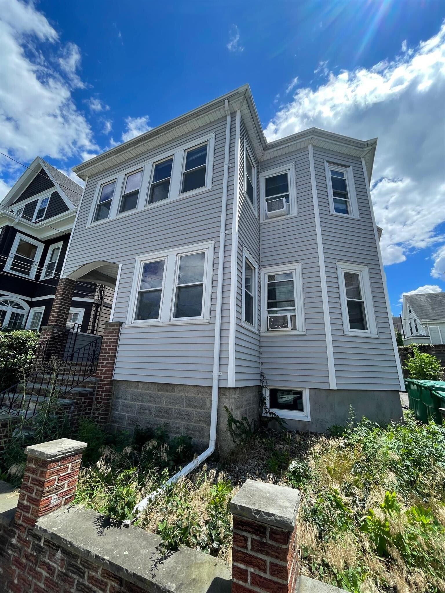 Building Photo - 40 Newbern Ave