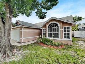 Building Photo - 2742 Falling Tree Cir