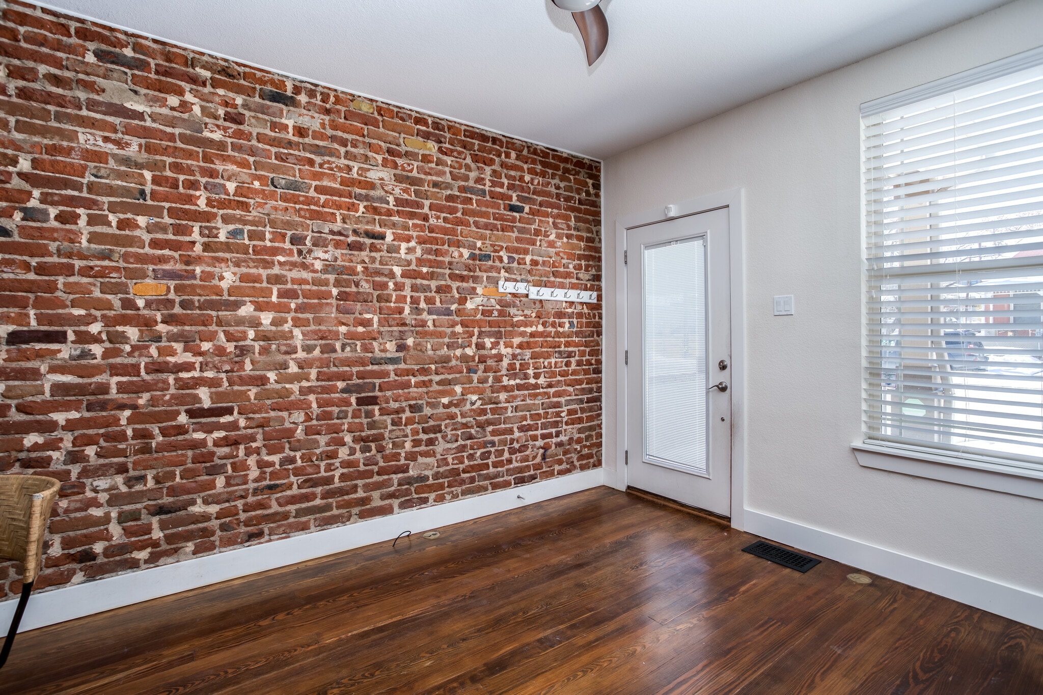 Building Photo - 3326 Quivas St