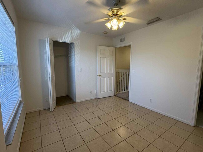 Building Photo - **Coming Soon** 2/2.5 Townhomes for Rent in Fort Myers