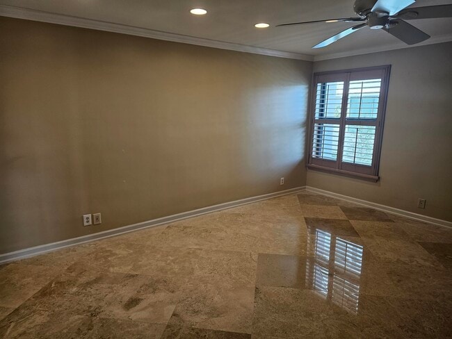 Building Photo - 1501 S Flagler Dr