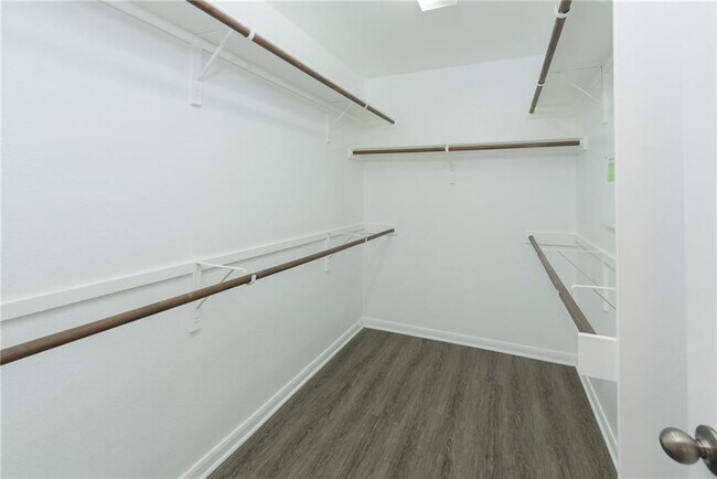 Building Photo - 30118 Diamond Dove Trail