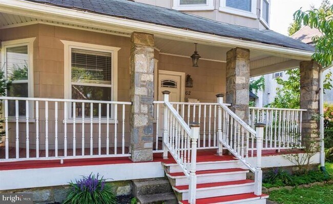 Building Photo - 62 Waterloo Ave