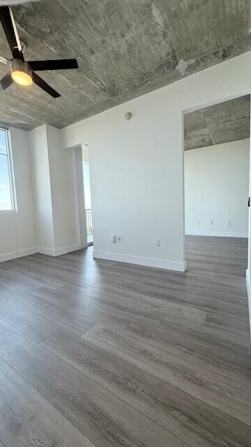 Building Photo - 300 S Australian Ave