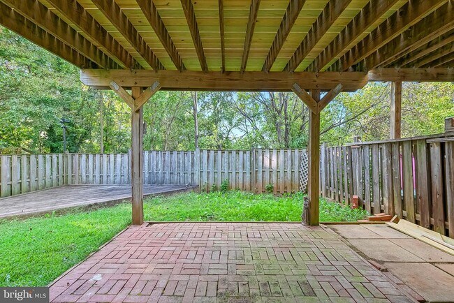 Building Photo - 7353 St Thomas Loop