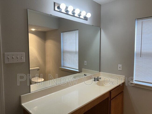 Building Photo - 1038 Sun Valley Ln