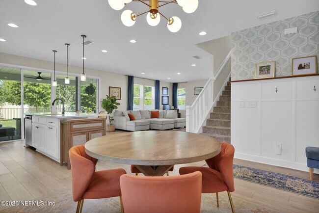 Building Photo - 409 Honeycomb Trl