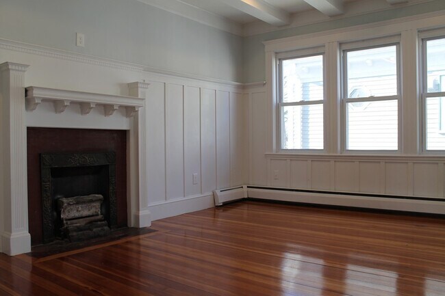 Primary Photo - 1014 South St