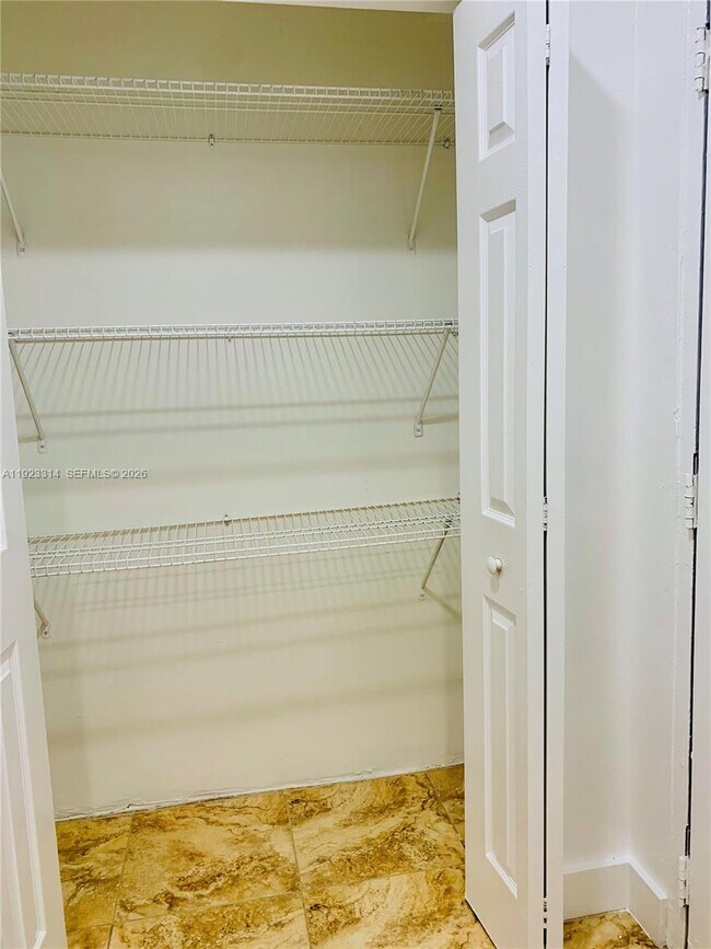 Building Photo - 665 NE 83rd Terrace