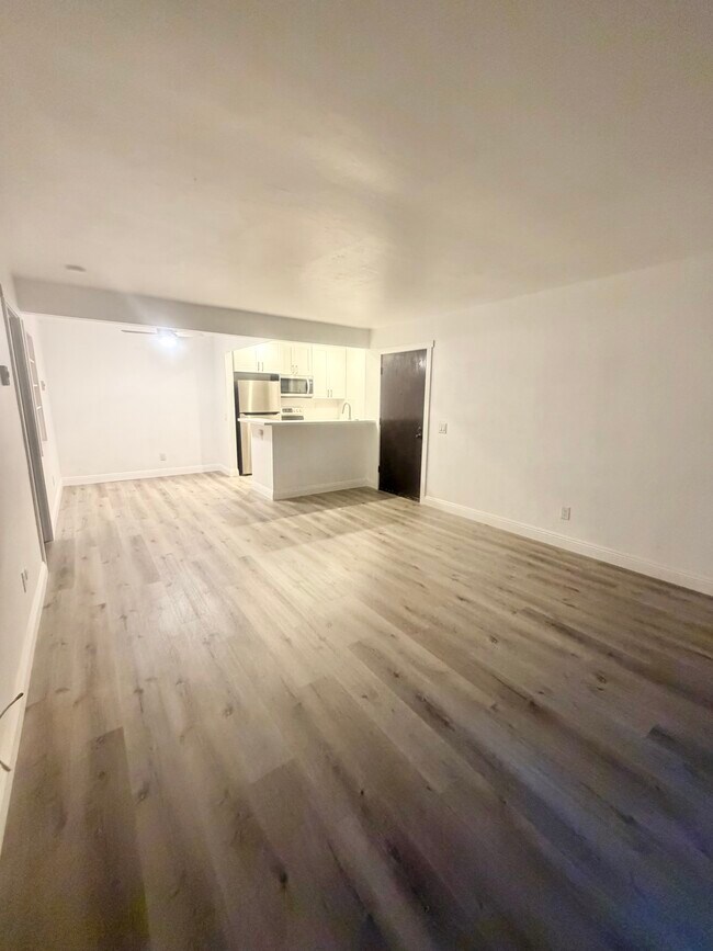 Building Photo - 2920 Briarwood Rd