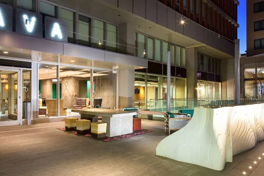 Building Photo - 790 Boylston St