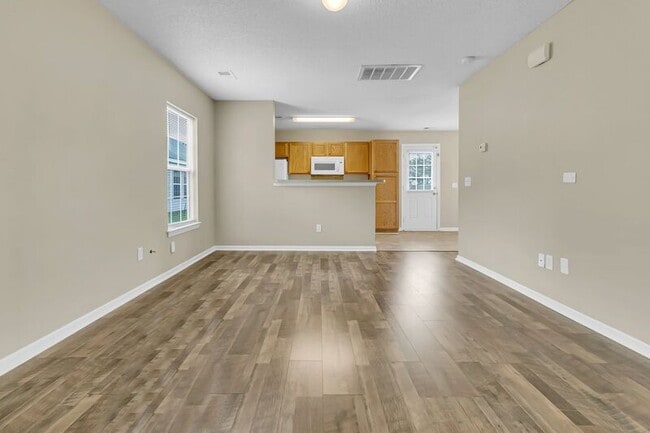Building Photo - 1006 Friartuck Trail