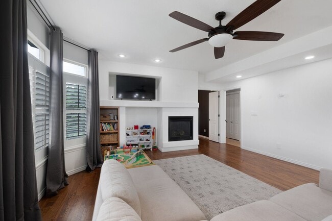Building Photo - 1411 Fieldwood Court