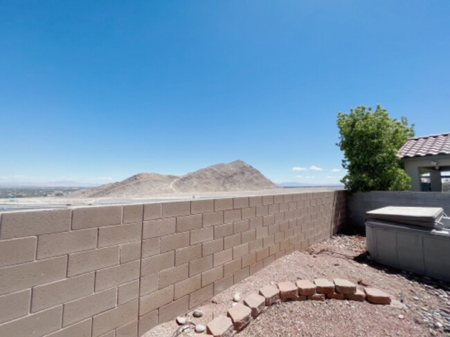 Building Photo - 4572 Yellow Harbor St