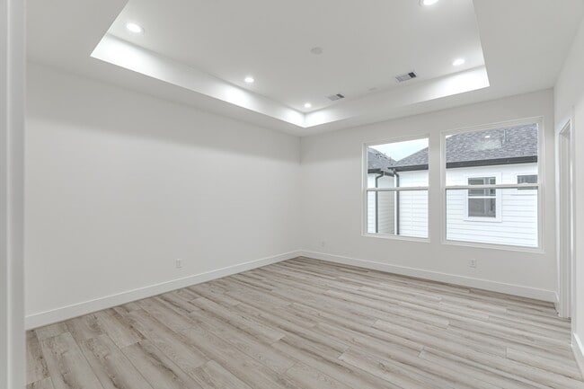 Building Photo - 7723 Hammerly Blvd