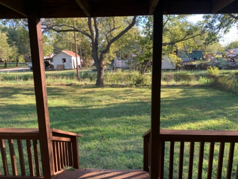 Building Photo - 2026 W Birch Ave