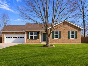 Building Photo - 635 Ashley Oaks Dr