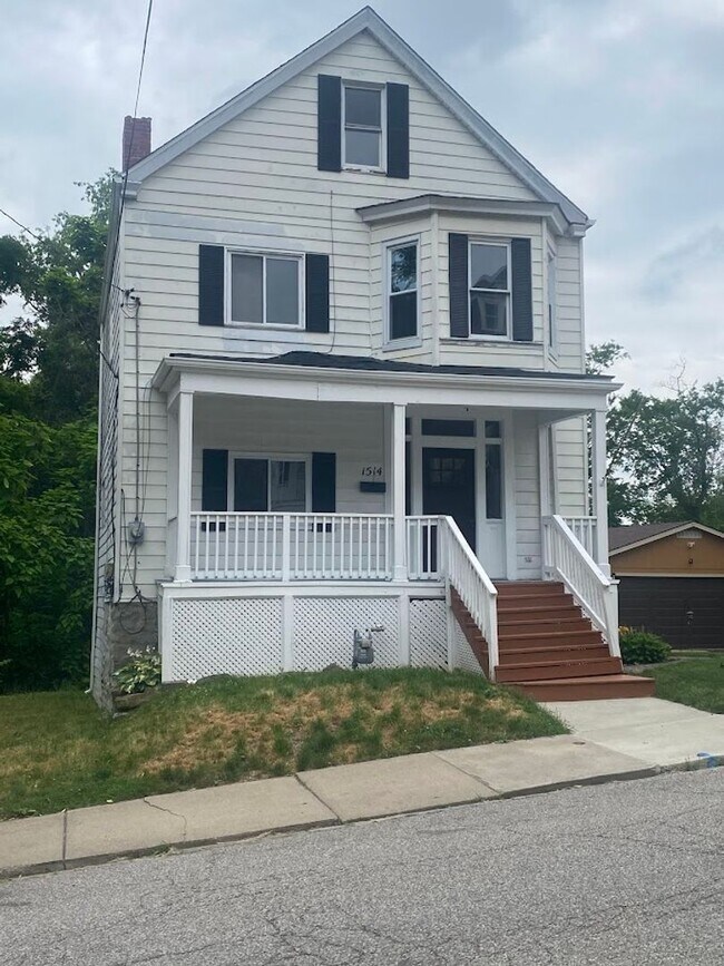 Building Photo - 1514 Rutherford Ave