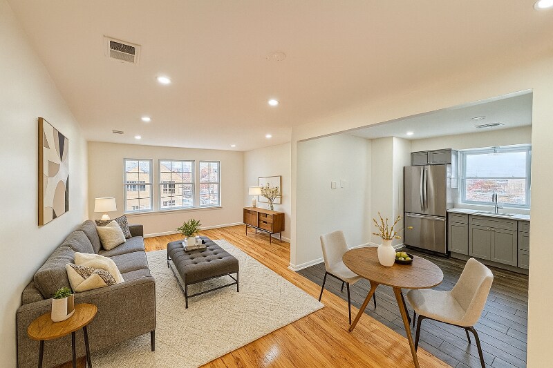 Building Photo - 156 Ridgewood Ave