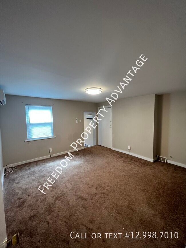 Building Photo - 1014 Bingham St