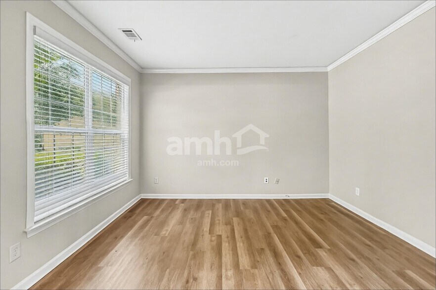 Building Photo - 1396 Revel Cove Dr SW