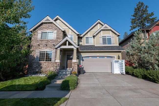 Building Photo - Sun Meadow Home 4 Bed + Bonus + Office + H...