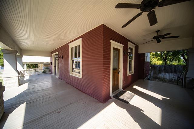Building Photo - 1632 Mistletoe Blvd
