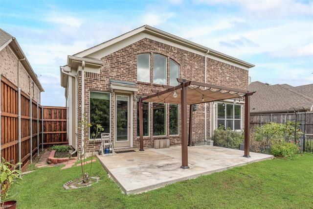 Building Photo - 4037 Hawthorne Dr