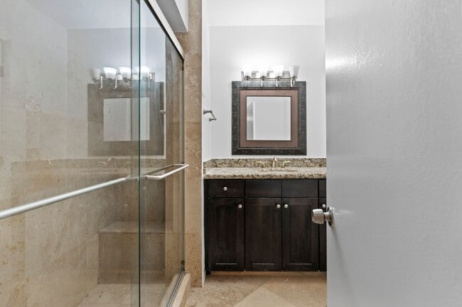 Building Photo - Beautiful Newly remodeled First Floor Condo