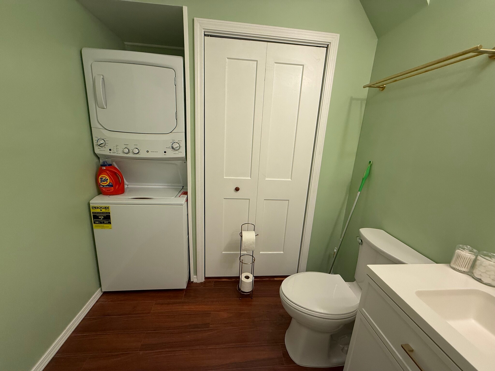 Building Photo - 452 Liberty Landing Dr