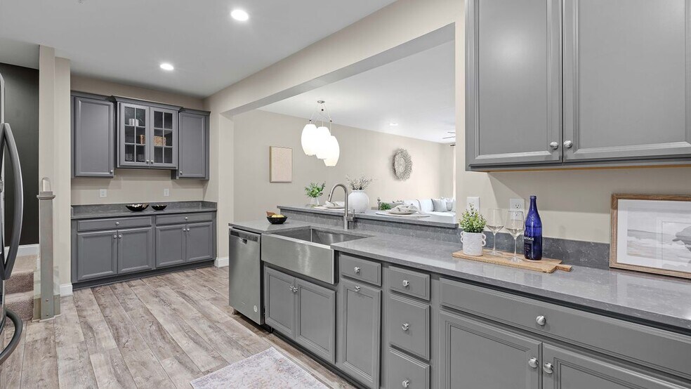 Building Photo - 441 Roebling Ct