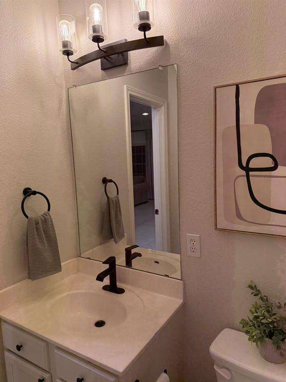 Building Photo - 1103 Water Hole Trail