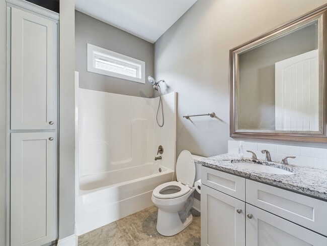 Building Photo - COMING SOON! Welcome to your charming rental home, where comfort and style come together seamlessly!