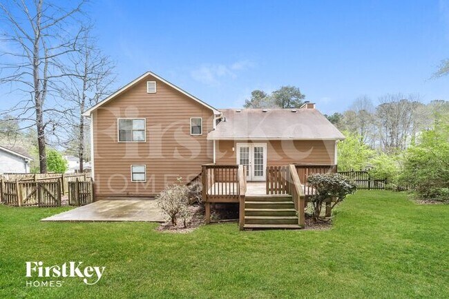 Building Photo - 4550 Glory Dr