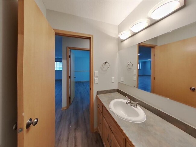 Building Photo - 15811 Yellow Pine St NW
